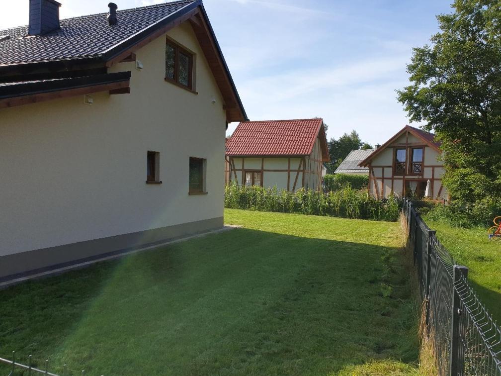 Villa Osada Cztery Pory Roku - Dom Jesien Kopalino Exterior foto