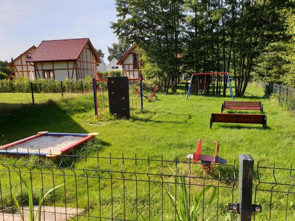 Villa Osada Cztery Pory Roku - Dom Jesien Kopalino Exterior foto