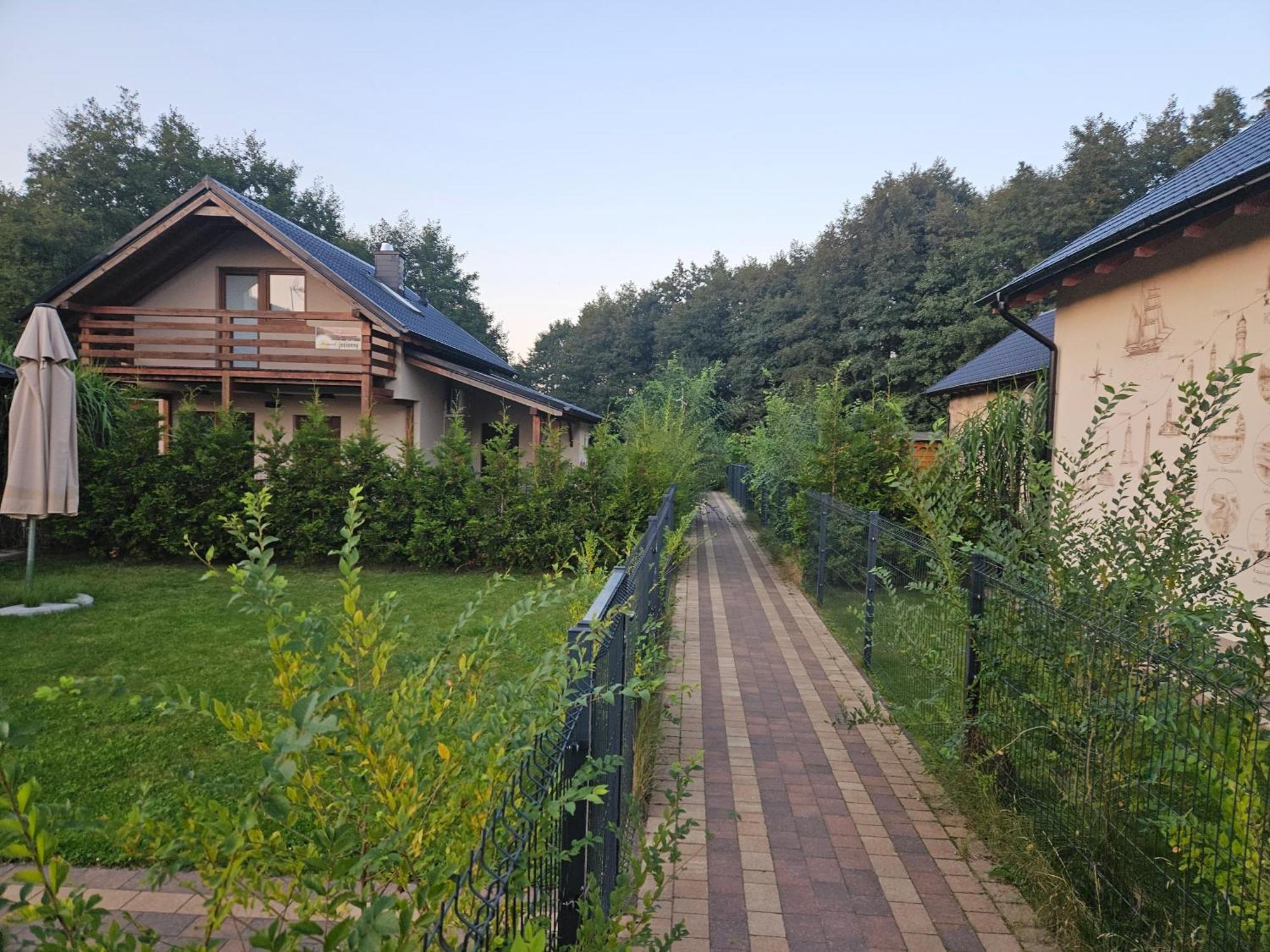 Villa Osada Cztery Pory Roku - Dom Jesien Kopalino Exterior foto